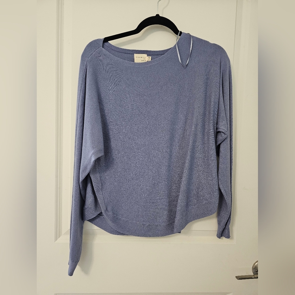 Long sleeve top